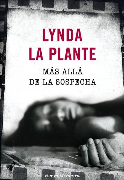MÁS ALLÁ DE LA SOSPECHA | 9788492819133 | LA PLANTE, LYNDA | Llibreria La Gralla | Llibreria online de Granollers