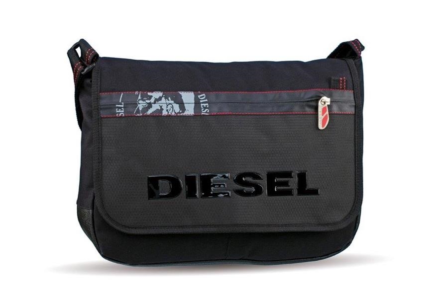 MACUTO DIESEL GRAN NEGRE 2012 | 8435322811508 | DIE83331 | Llibreria La Gralla | Llibreria online de Granollers