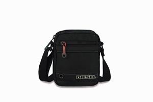 ***BANDOLERA DIESEL SOLAPA NEGRA 2013 | 8435382705090 | DIE3060901 | Llibreria La Gralla | Llibreria online de Granollers