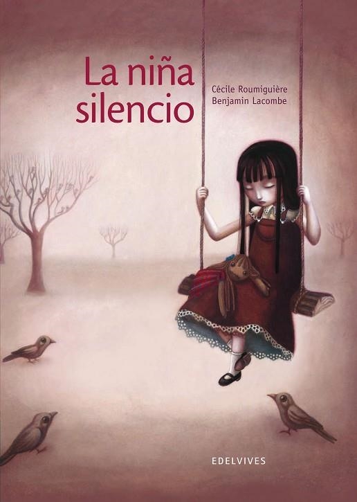 NIÑA SILENCIO, LA | 9788426381811 | ROUMIGUIERE, CECILE - LACOMBE, BENJAMIN | Llibreria La Gralla | Librería online de Granollers