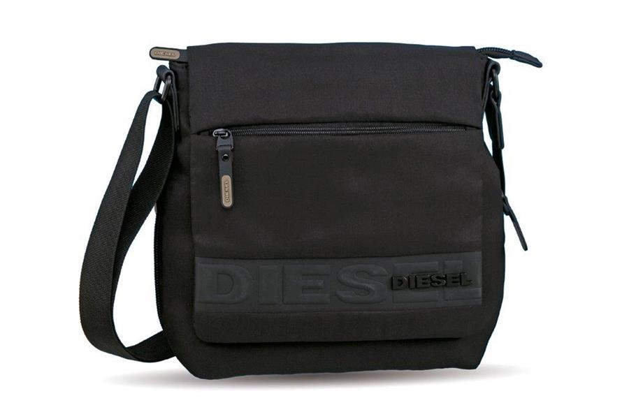 ***BANDOLERA DIESEL SOLAPA CREMALLERA HORITZONTAL NEGRA 2013 | 8435382702624 | DIE9014901 | Llibreria La Gralla | Llibreria online de Granollers