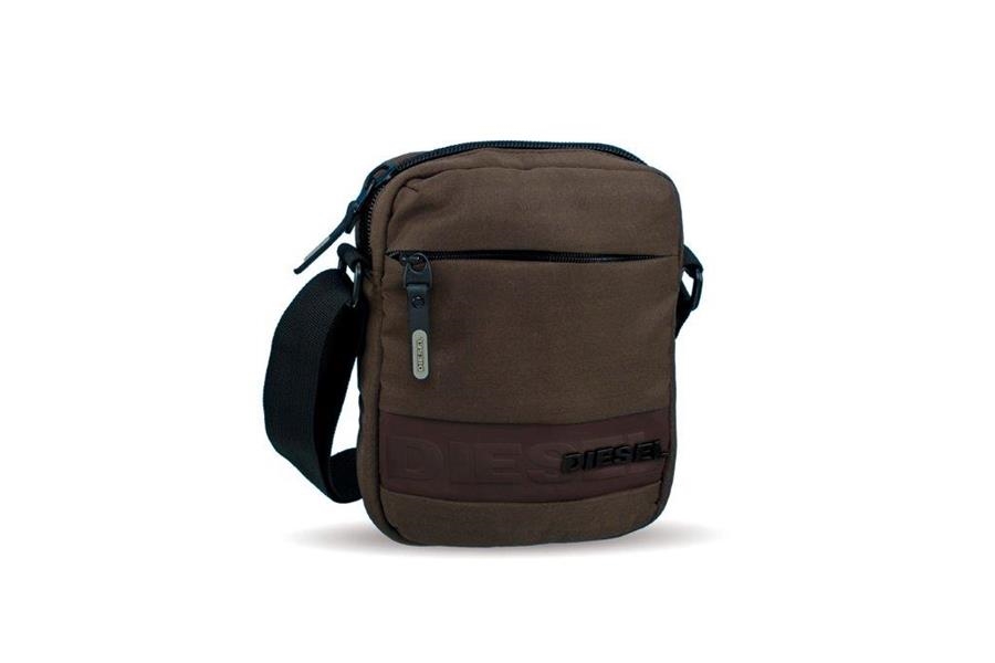 ***BANDOLERA DIESEL DUES CREMALLERES TELA MINI MARRO 2013 | 8435382702617 | DIE9011002 | Llibreria La Gralla | Librería online de Granollers