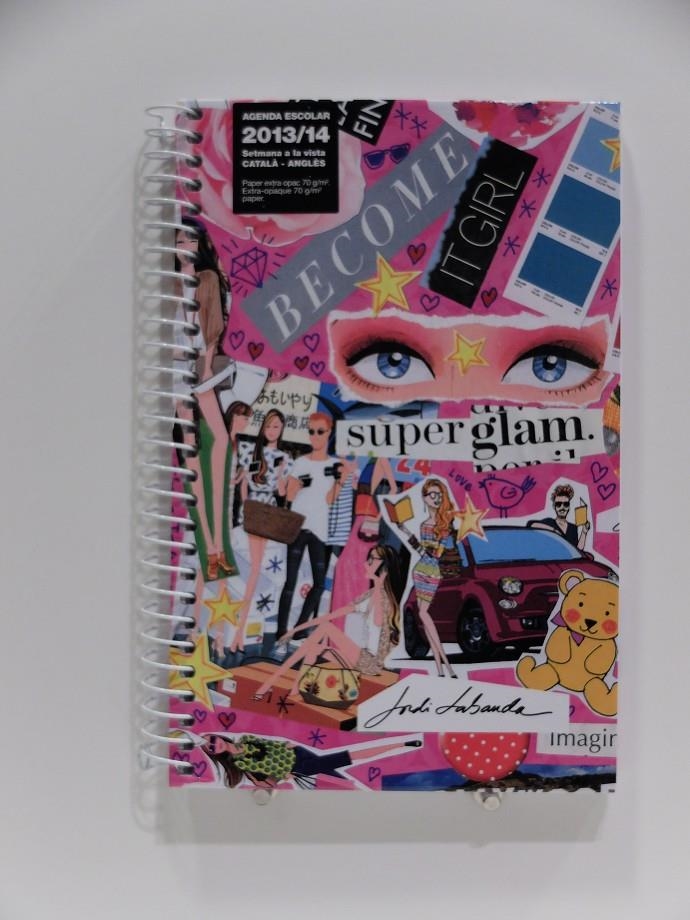 AGENDA ESCOLAR 13-14 MIQUELRIUS J.LABANDA COLLAGE A6 DP | 8422593278864 | MQR27886 | Llibreria La Gralla | Llibreria online de Granollers