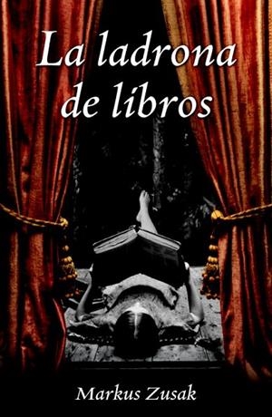 LADRONA DE LIBROS, LA | 9788426416216 | ZUSAK, MARKUS | Llibreria La Gralla | Llibreria online de Granollers