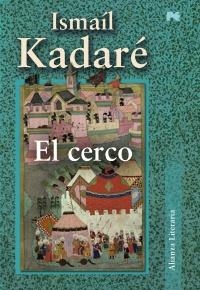 CERCO, EL | 9788420651651 | KADARÉ, ISMAÍL | Llibreria La Gralla | Librería online de Granollers