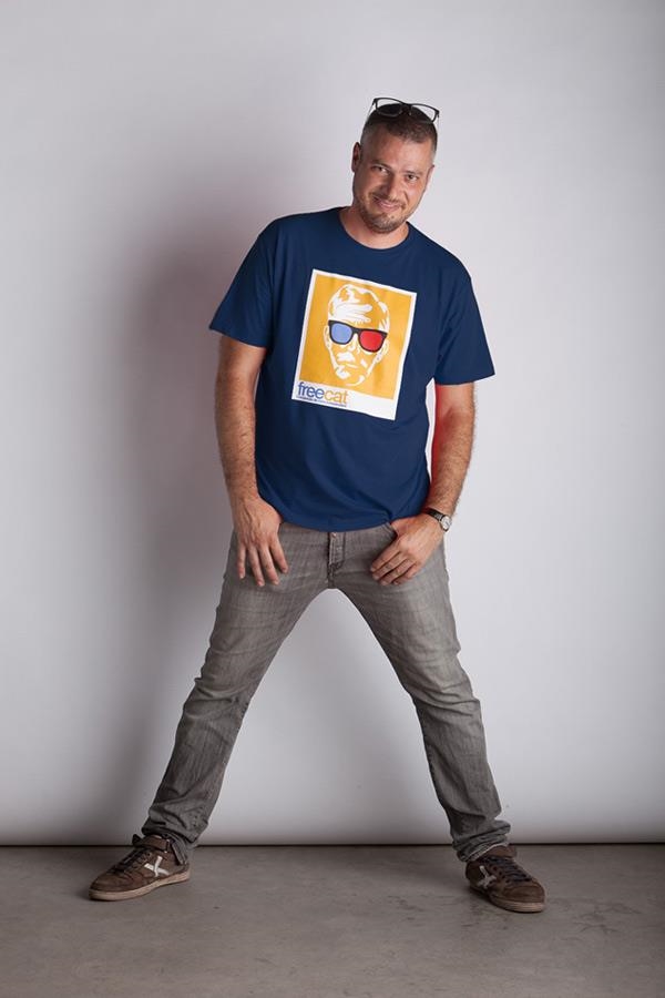 SAMARRETA MACIÀ NOI BLAU MARÍ TALLA XL | LG1644 | FREECATALONIA.ORG | Llibreria La Gralla | Llibreria online de Granollers