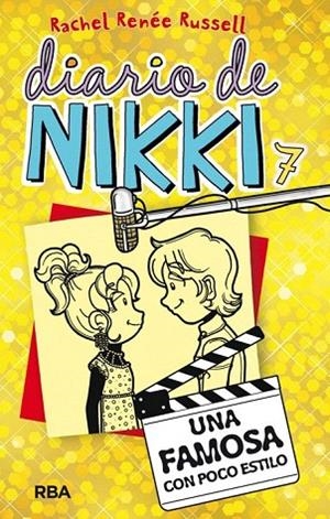 DIARIO DE NIKKI 7. UNA FAMOSA CON POCO ESTILO | 9788427208483 | RUSSELL, RACHEL RENEE | Llibreria La Gralla | Llibreria online de Granollers