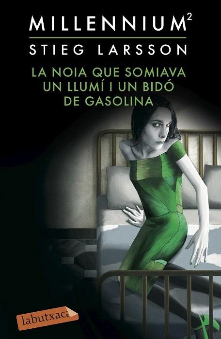 NOIA QUE SOMIAVA UN LLUMÍ I UN BIDÓ DE GASOLINA, LA (BUTXACA) | 9788416334391 | LARSSON, STIEG | Llibreria La Gralla | Librería online de Granollers