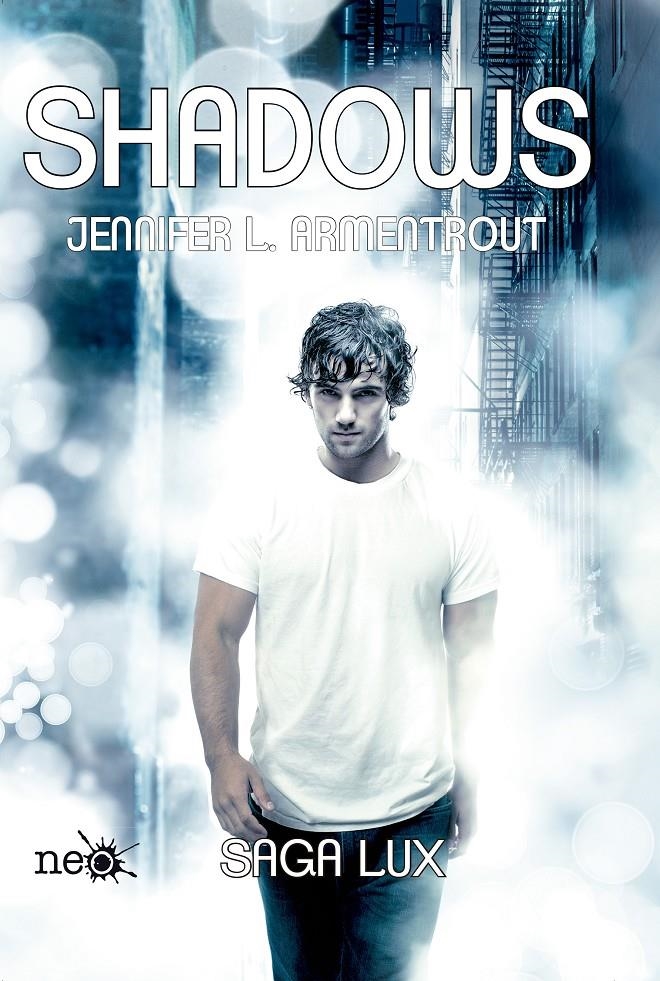 SHADOWS | 9788416429530 | L. ARMENTROUT, JENNIFER | Llibreria La Gralla | Llibreria online de Granollers