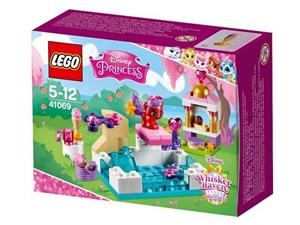 LEGO DISNEY PRINCESS DIA A LA PISCINA | 5702015591959 | LEGO | Llibreria La Gralla | Llibreria online de Granollers