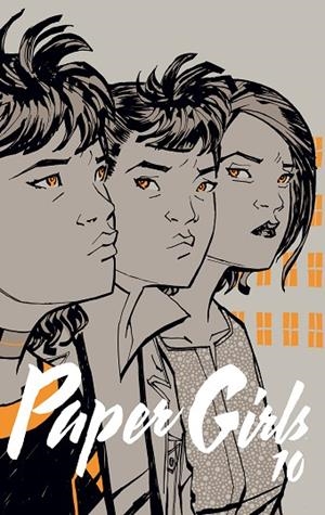PAPER GIRLS 10 | 9788416816347 | VAUGHHAN, BRIAN K. / CHIANG, CLIFF / WILSON, MATT / CUNNIFFE, DEE | Llibreria La Gralla | Llibreria online de Granollers