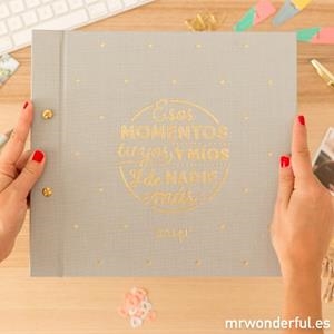 ALBUM FOTOS "ESOS MOMENTOS TUYOS Y MIOS Y DE NADIE MAS" | 8435460709897 | MR. WONDERFUL | Llibreria La Gralla | Llibreria online de Granollers