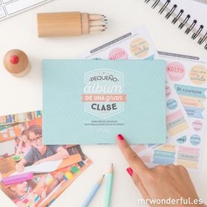 ALBUM FOTOS "PEQUEÑO ALBUM DE UNA GRAN CLASE" | 8435460706223 | MR. WONDERFUL | Llibreria La Gralla | Librería online de Granollers