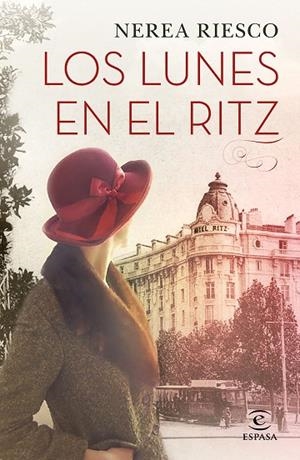 LUNES EN EL RITZ, LOS | 9788467051704 | RIESCO, NEREA | Llibreria La Gralla | Librería online de Granollers