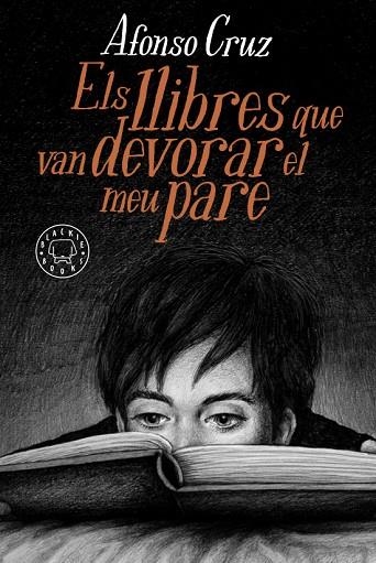 LLIBRES QUE VAN DEVORAR EL MEU PARE, ELS | 9788417552282 | CRUZ, AFONSO | Llibreria La Gralla | Llibreria online de Granollers