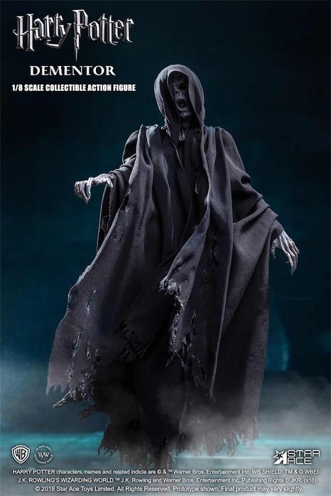 DEMENTOR FIGURA HARRY POTTER 16 CMS | 4897057888158 | SATR ICE | Llibreria La Gralla | Llibreria online de Granollers