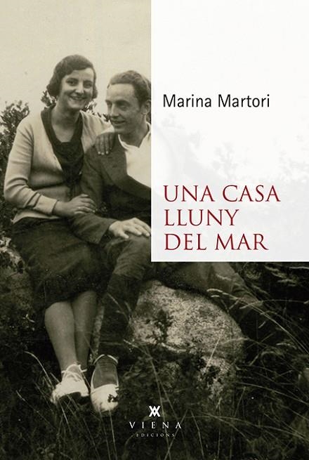 UNA CASA LLUNY DEL MAR | 9788412024463 | MARTORI, MARINA | Llibreria La Gralla | Llibreria online de Granollers