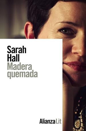 MADERA QUEMADA | 9788413626581 | HALL, SARAH | Llibreria La Gralla | Librería online de Granollers