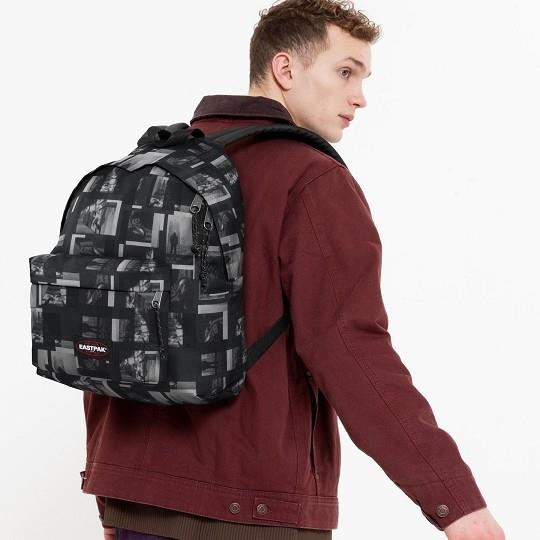MOTXILLA EASTPAK PADDED PAK'R CITY GRAIN BLACK | 196246319157 | EASEK000620U941 | Llibreria La Gralla | Llibreria online de Granollers