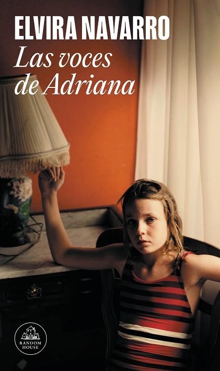 VOCES DE ADRIANA, LA | 9788439738022 | NAVARRO, ELVIRA | Llibreria La Gralla | Librería online de Granollers