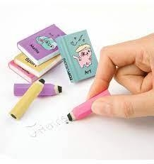 GOMA ESBORRAR TOP MODEL FORMA LLIBRES MINI | 4010070613099 | TOP11947A1 | Llibreria La Gralla | Librería online de Granollers