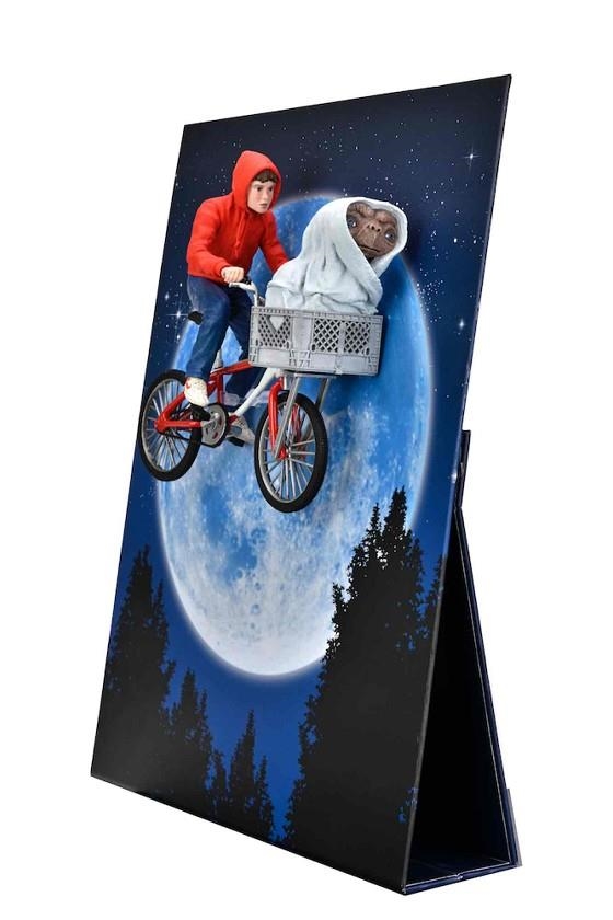E.T. Y ELLIOT EN BICICLETA FIG. 13 CMS. EDICION 40 ANIVERSARIO | 6344825506564 | NECA | Llibreria La Gralla | Llibreria online de Granollers