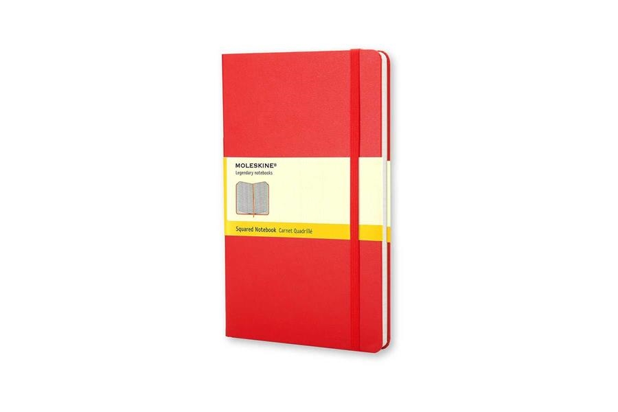 SQUARED CLASSIC RED NOTEBOOK L ROJO CUADERNO CUADRICULADO | 9788862930338 | VV.AA | Llibreria La Gralla | Librería online de Granollers