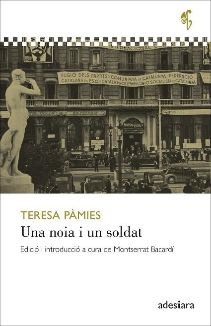 NOIA I UN SOLDAT, UNA | 9788419908049 | PÀMIES, TERESA | Llibreria La Gralla | Librería online de Granollers
