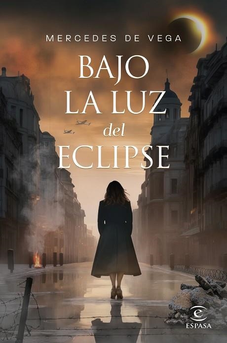 BAJO LA LUZ DEL ECLIPSE | 9788467072075 | VEGA, MERCEDES DE | Llibreria La Gralla | Llibreria online de Granollers