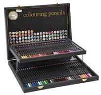 COLORS 68 UN NASSAU DUAL ARTIST QUALITY CAIXA FUSTA | 8720257145188 | 356938 | Llibreria La Gralla | Librería online de Granollers