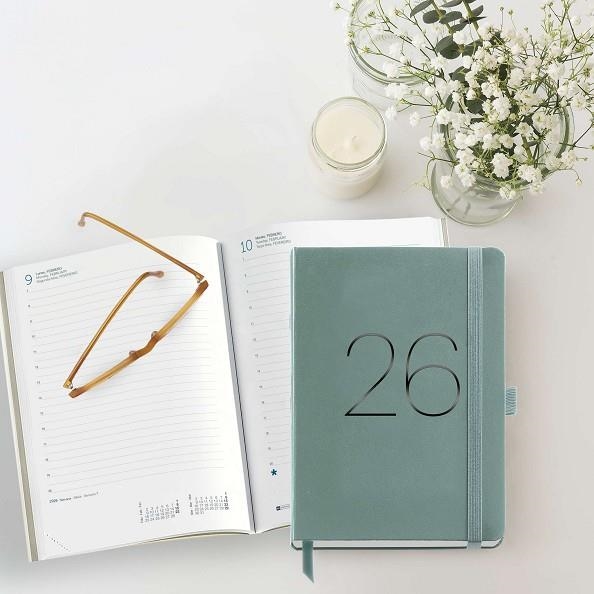 AGENDA 2026 MIQUELRIUS CHESTER A5 DP CAT COLORS | 8422593226735 | MR22673 | Llibreria La Gralla | Llibreria online de Granollers