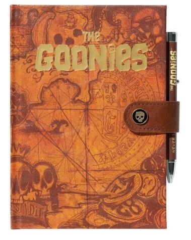 LLIBRETA DE VIATGE AMB BOLIGRAF PROJECTOR A4 GRUPO ERIK THE GOONIES | 8435497280208 | CPA5014 | Llibreria La Gralla | Llibreria online de Granollers