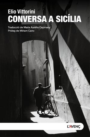 CONVERSA A SICÍLIA | 9788418680687 | VITTORINI, ELIO | Llibreria La Gralla | Librería online de Granollers