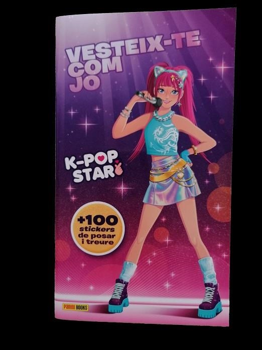 K-POP SUPER STARS. VESTEIX-TE COM JO (PORTADA ROSA) | 9791370139810 | VVAA | Llibreria La Gralla | Llibreria online de Granollers